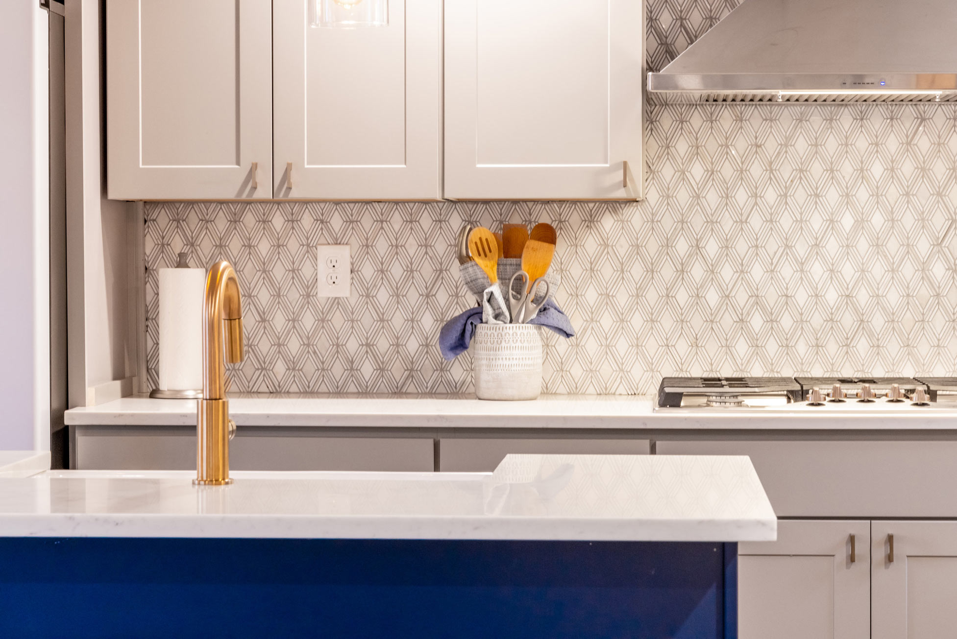 Quartz Carrara