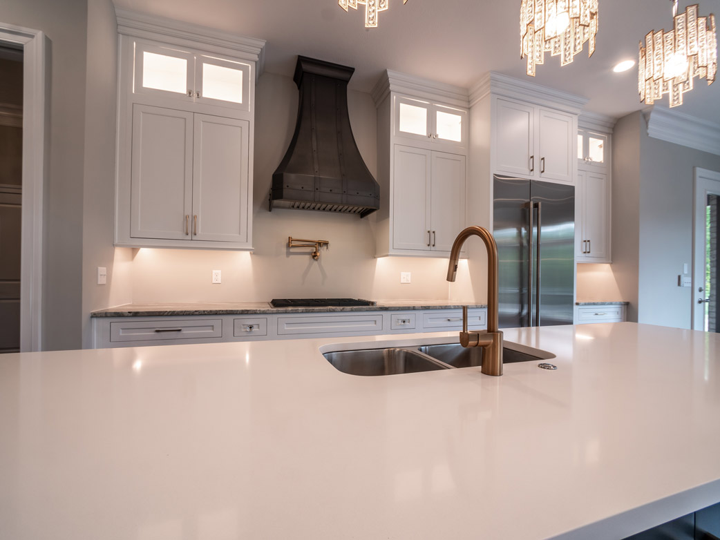 Daltile Morning Frost Quartz