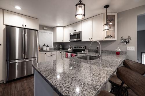 Azul Platino Granite Countertop
